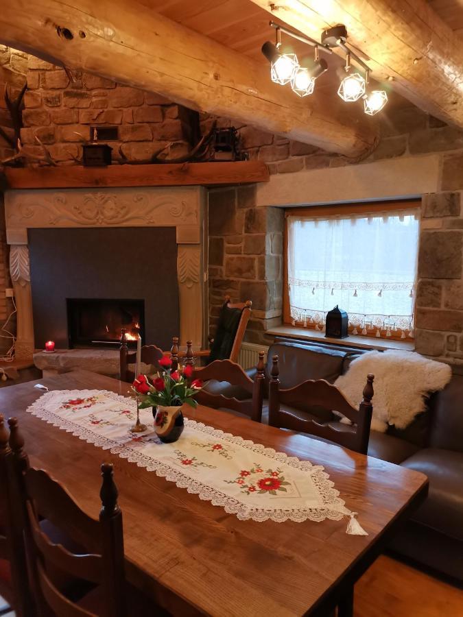 Cabana Casa De Piatra, De La Mara Deseşti Exterior foto