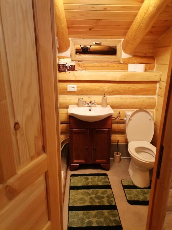 Cabana Casa De Piatra, De La Mara Deseşti Exterior foto