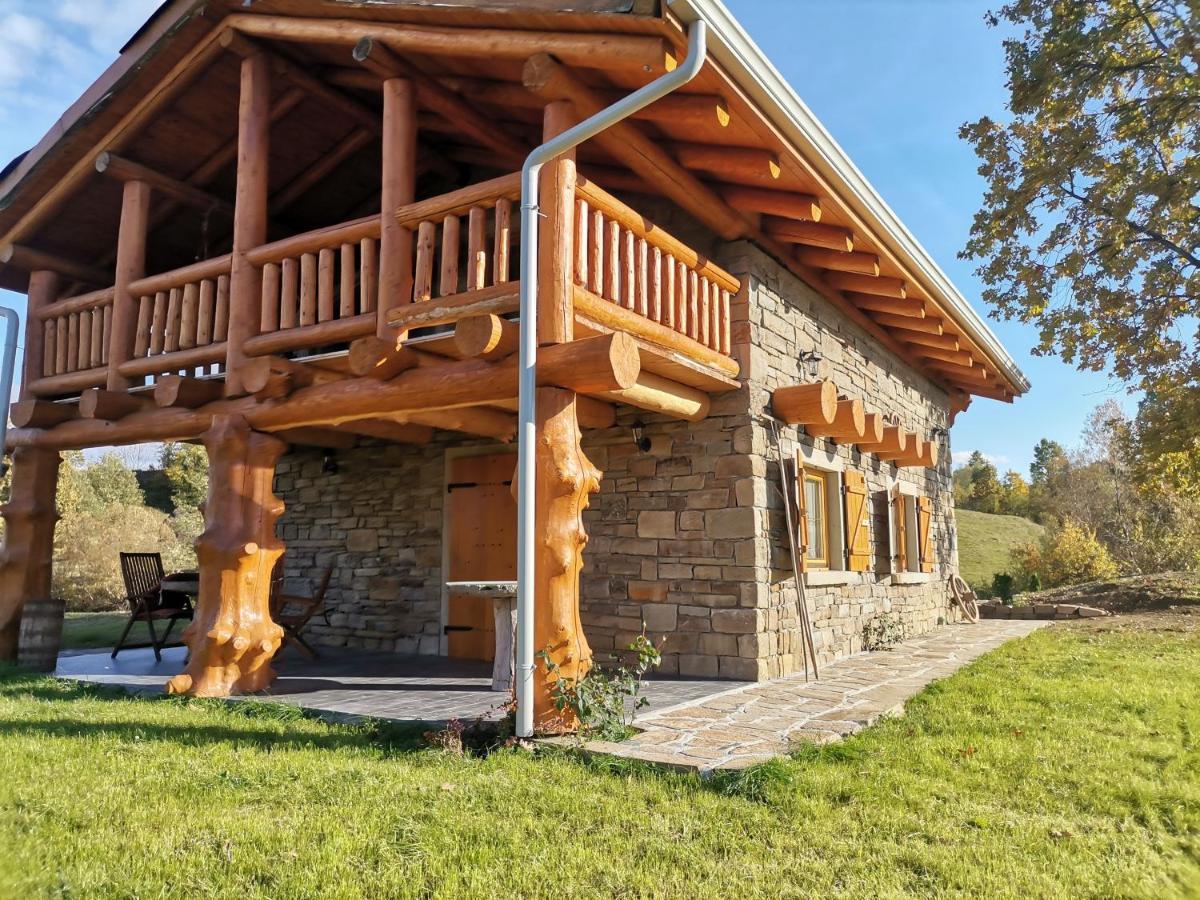 Cabana Casa De Piatra, De La Mara Deseşti Exterior foto